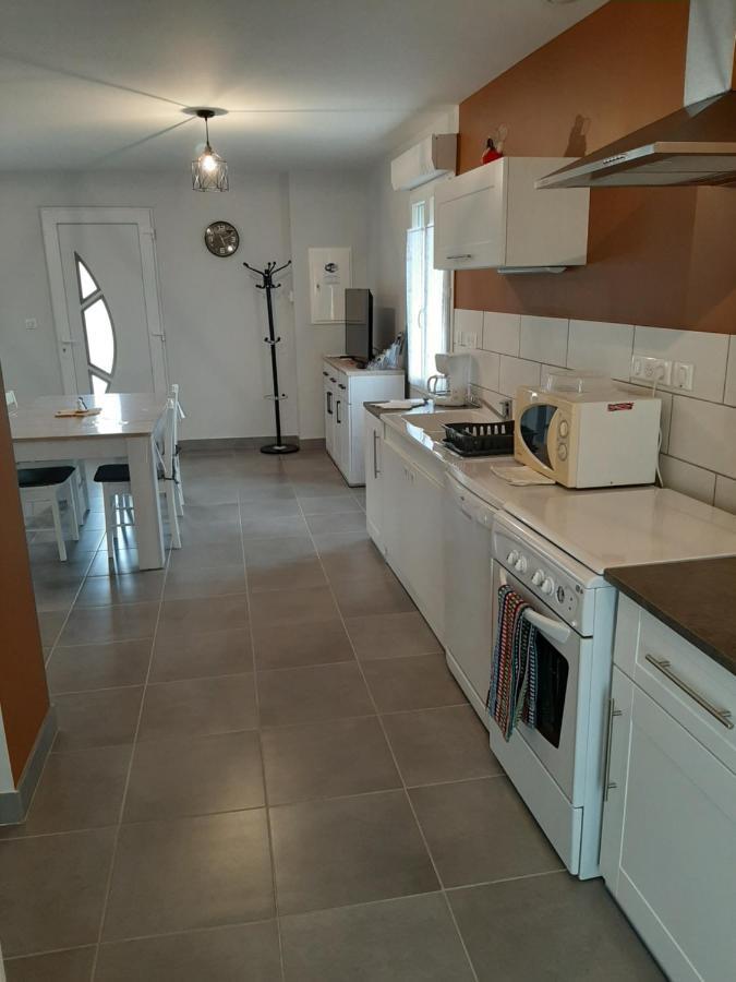 Gîte Les Grands Prés Frontenard Extérieur photo