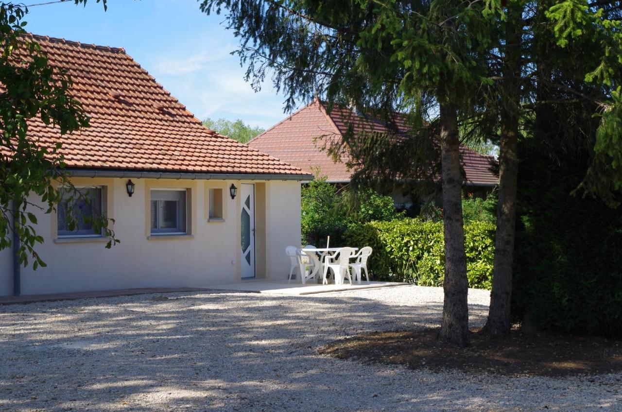 Gîte Les Grands Prés Frontenard Extérieur photo